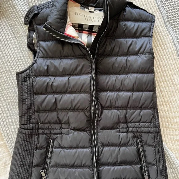 Burberry Brit Black Quilted Vest for Women - New without tags - Picture 6 of 6